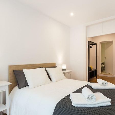 Three Bedroom Apartment In Historical Centre -Bairro Alto 리스본 외부 사진