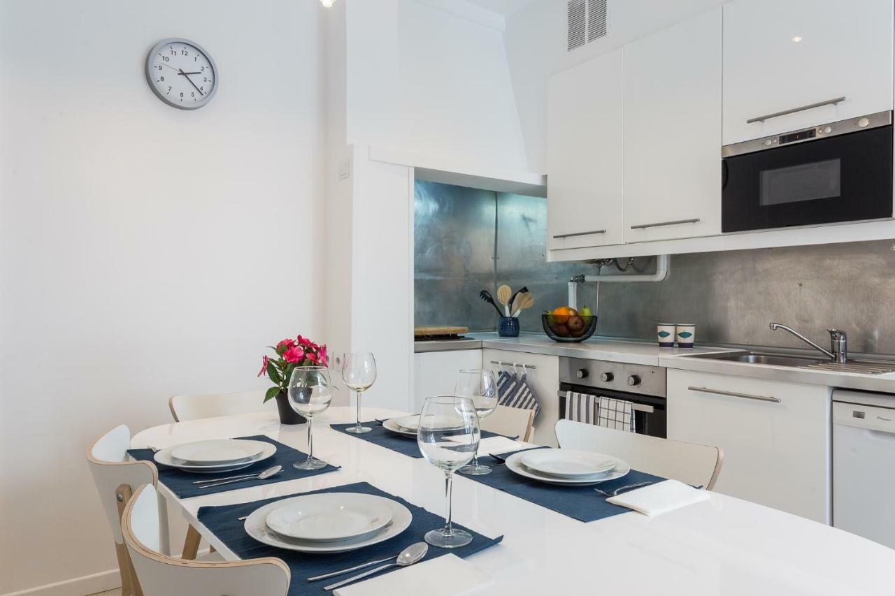 Three Bedroom Apartment In Historical Centre -Bairro Alto 리스본 외부 사진