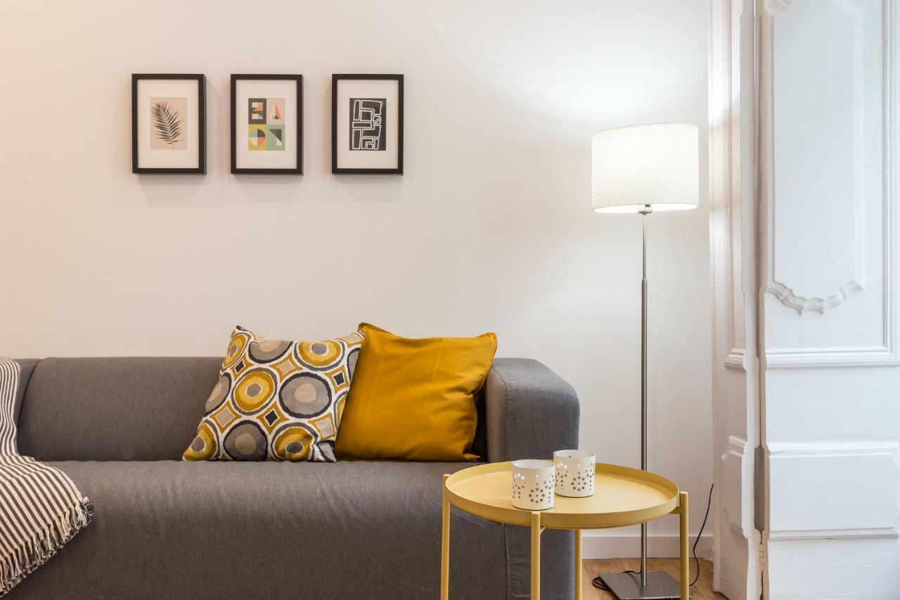 Three Bedroom Apartment In Historical Centre -Bairro Alto 리스본 외부 사진