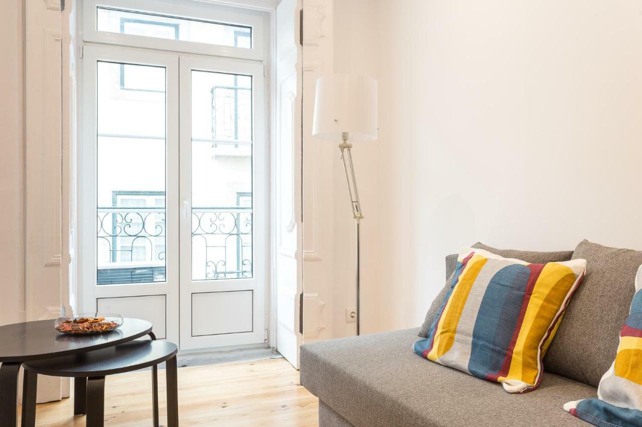 Three Bedroom Apartment In Historical Centre -Bairro Alto 리스본 외부 사진