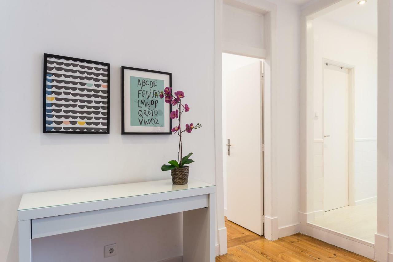 Three Bedroom Apartment In Historical Centre -Bairro Alto 리스본 외부 사진